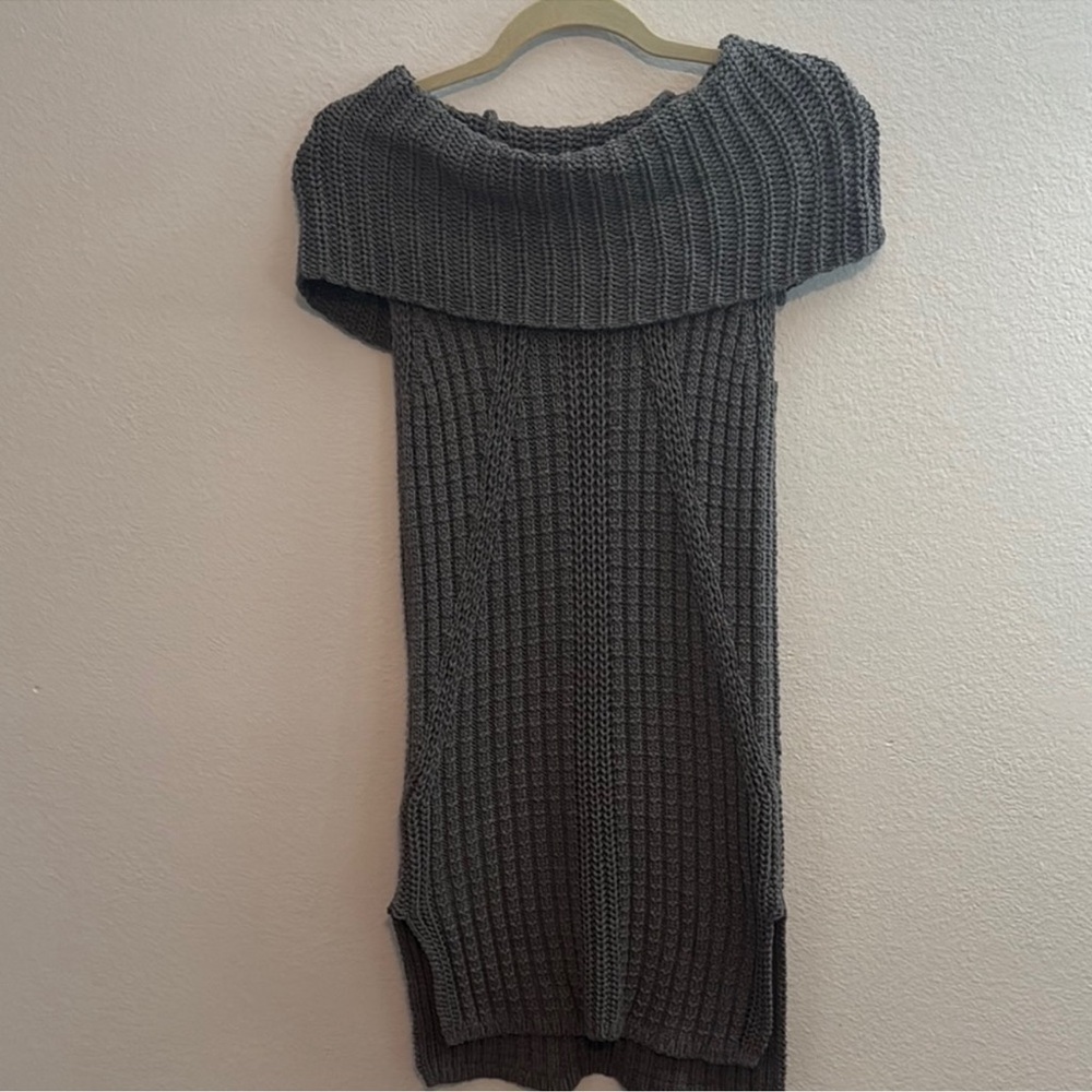 Banana Republic knite tunic vest